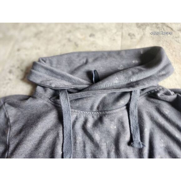 H13  Colors of the World gray sweatshirt - Picture 2 of 6